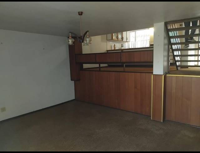 2 BEDROOM DUPLEX FOR SALE IN WOODHAVEN